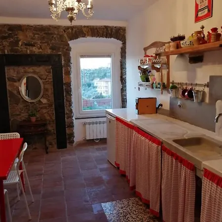 Villa Vezzhouse Vezzano Ligure Exterior foto