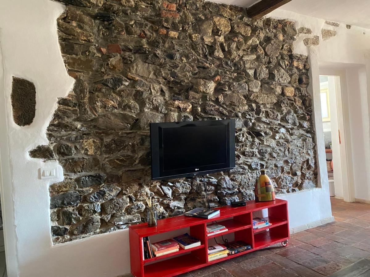 Vezzhouse * Vezzano Ligure