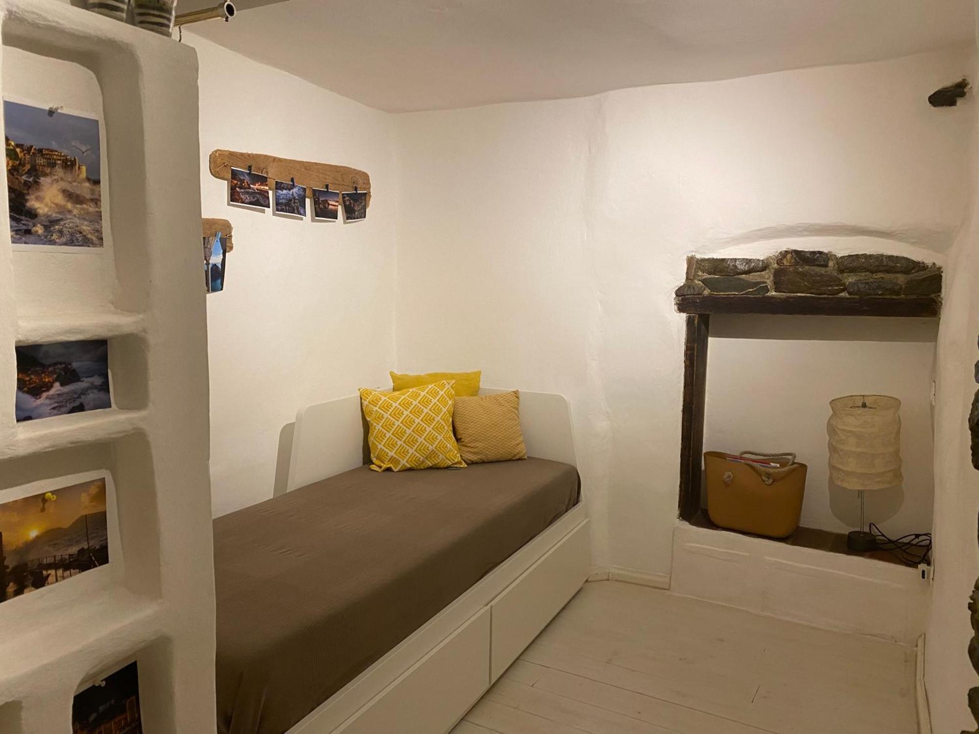 Vezzhouse Vezzano Ligure